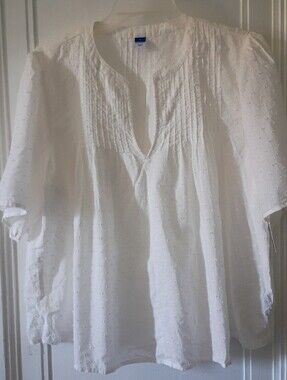 Old Navy White Pintuck Blouse 100% Cotton New